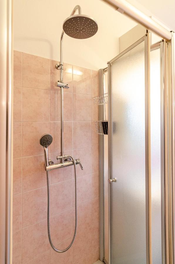 Apartamento Dimora Panesa Bolonia Exterior foto